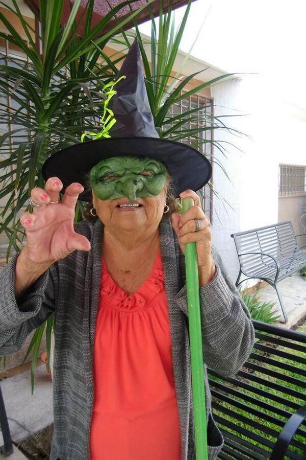 elcentrito's tweet photo. Uuuuuy (nuestra querida Cuca) http://t.co/rHEmJEKKxh
