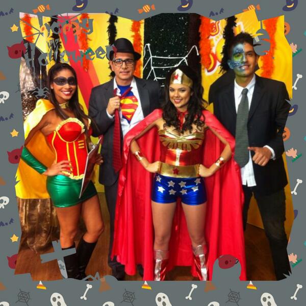 TelepacificoTV's tweet photo. Especial de #Halloween en las @tardesdelsol por Telepacífico. Véalo online por → http://t.co/YleZ8921c8 http://t.co/hPGShbvnd3