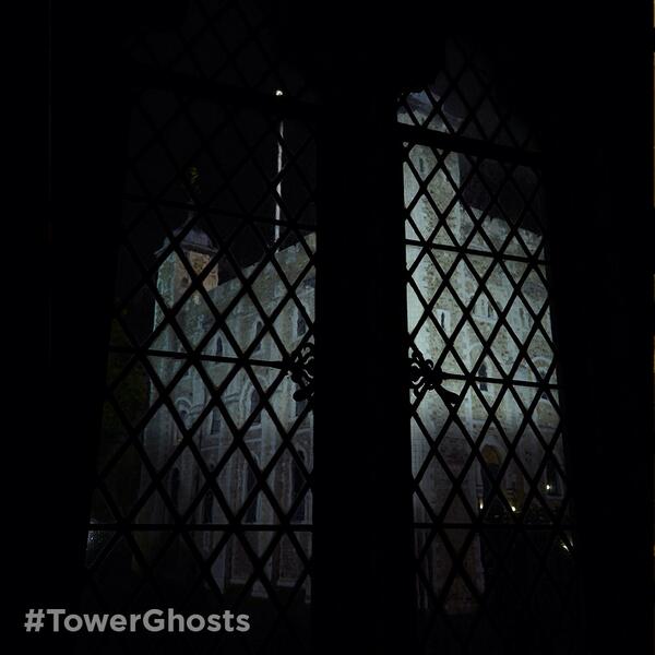HRP_palaces's tweet photo. White Tower – where Guy Fawkes is heard screaming in the room where he was tortured #TowerGhosts http://t.co/HSMGNYuGzR