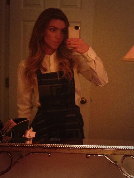 Happy Halloween everybody! Send me a pic of your costume!! http://t.co/7OH8B4Cwgn<a href="/tag/onmfc"class="tags"><span>#onmfc</span></a>