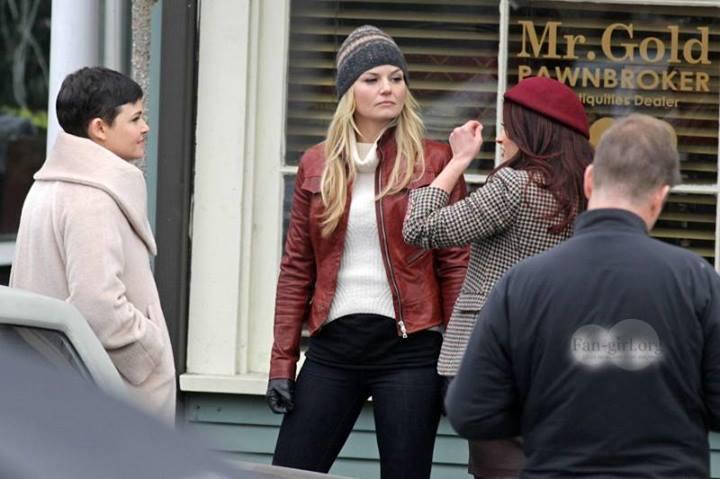 Fotos spoiler capitulos 10-11 BX8WPkACQAAW7is