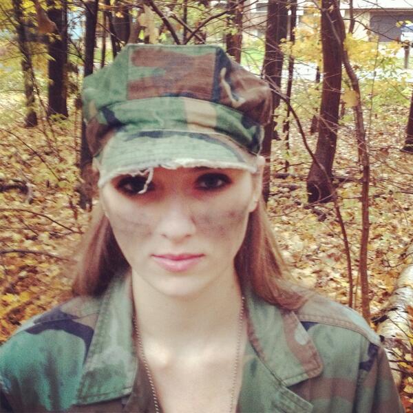 Kierstin_Rose01's tweet image. #HappyHalloween #DeepnUrThoughts 🎃👻