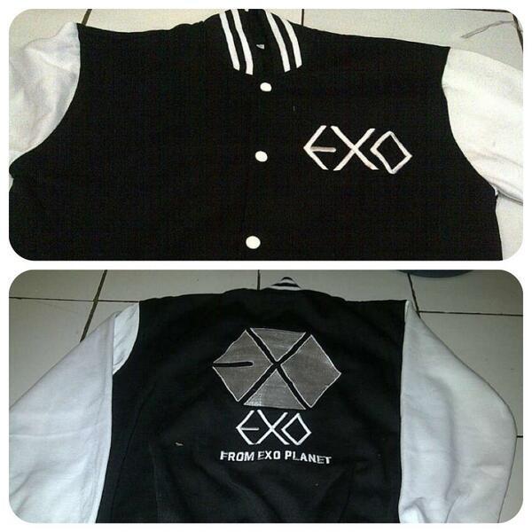 oppashopppeu's tweet photo. jaket varsity exo 160rb bisa ganti warna cek katalog warna sms 083876361352 https://t.co/HcM7UDXTnX