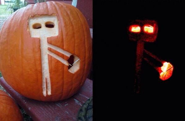 Dat_Thro's tweet image. Today&apos;s #throwbackthursday and #howlween! :D