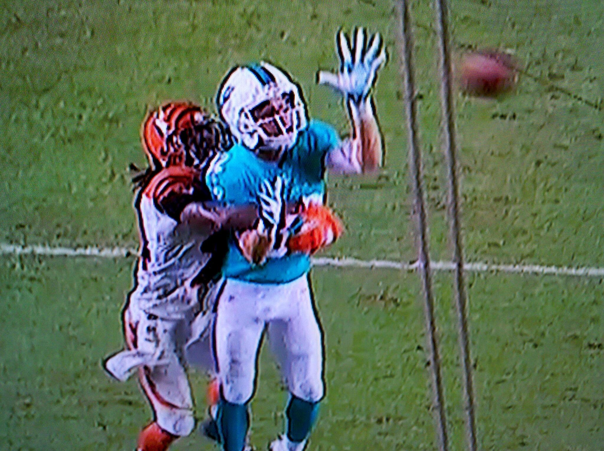 BX9GX7hCEAEEUBN.jpg:large