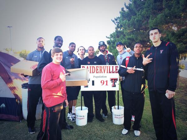 TechAthletics's tweet photo. PHOTO: Props to Red Raider Basketball for making a food delivery and visit to @ttu_raiderville this evening! http://t.co/elgKtrtNrA
