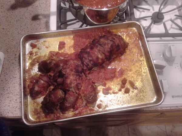 dorotheeloo's tweet image. Someone gave me a hand today..... And may I say it was delish #severedhand# haha #HappyHalloween