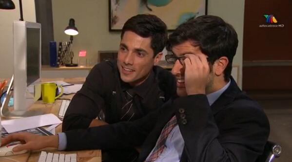 Jorge_Alberti's tweet photo. “@HombreTQSFans: @Jorge_Alberti y @claudiolafarga #HombreTeníasQueSer #TeamHTQSFans http://t.co/HGLlir1qyA”😆