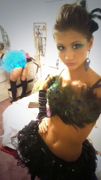 Happy Halloween! ♡ PD and @sadienorthxxx http://t.co/dtejGch4zP