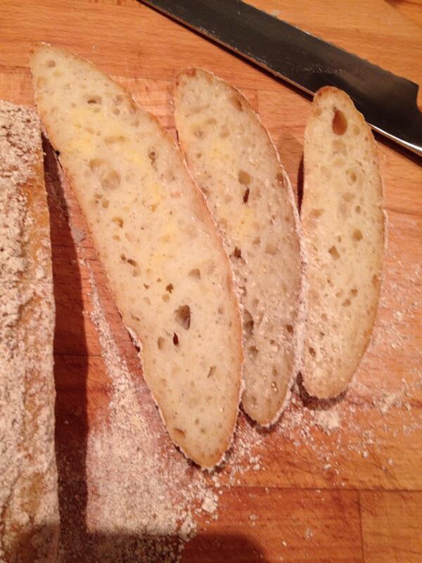 therobinhood2's tweet image. Polenta sourdough as per @Emsbread recipe in #Howtomakebread. Wonderfully soft &amp;amp; airy crumb!
