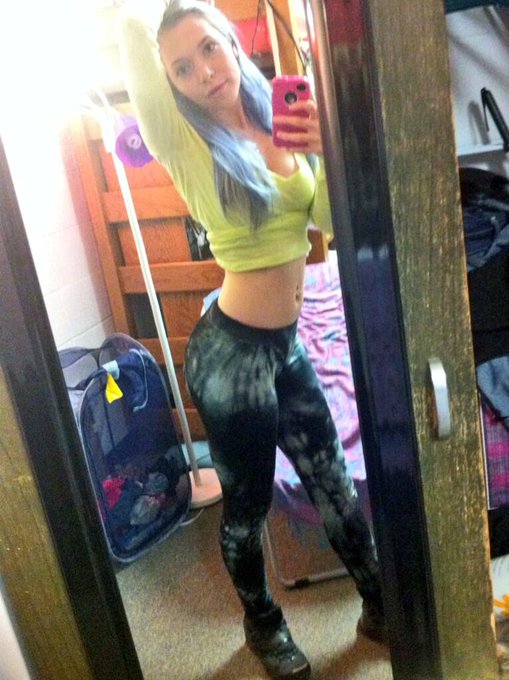 Follow me on Instagram to see more photos Aurieleesummers http://t.co/OZmsUIfhzs<a href="/tag/tbt"class="tags"><span>#tbt</span></a><a href="/tag/slimthickthursdays"class="tags"><span>#slimthickthursdays</span></a>