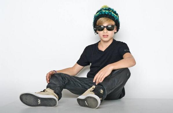 JohnnyOUpdates tweet picture