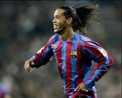 worldoftheball's tweet photo. Eterno, uno de los mejores de la historia y que sera siempre recordado. R10 http://t.co/39D01VYRWm