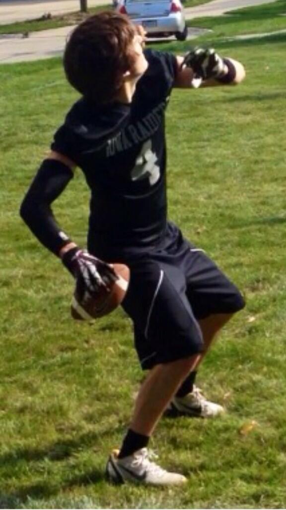 KickoffClassic's tweet photo. Another late upload of @therealmcmanus http://t.co/CftVQ5d6kG