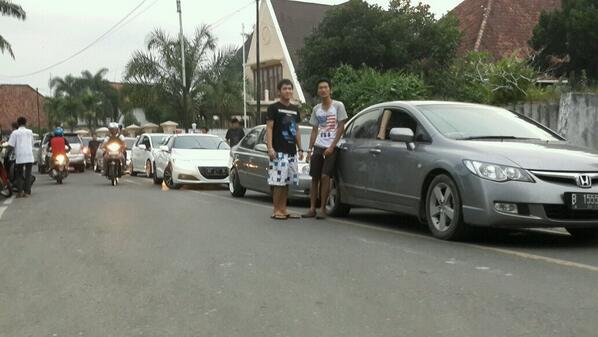 Mereka ngeksis yg lain ? (Telat)