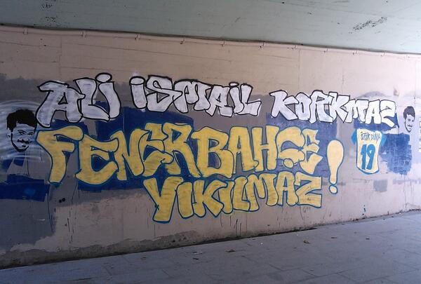 bfenercom1's tweet photo. "Ali İsmail Korkmaz, Fenerbahçe Yıkılmaz" http://t.co/XtW5umhTo9