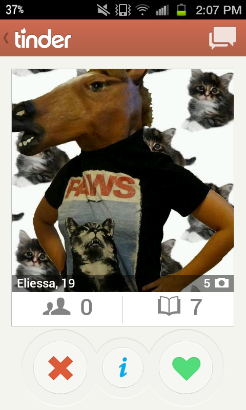tinderprobs's tweet photo. “@slackboss: #tinderprobs #wut? http://t.co/rm5krVnRRO”