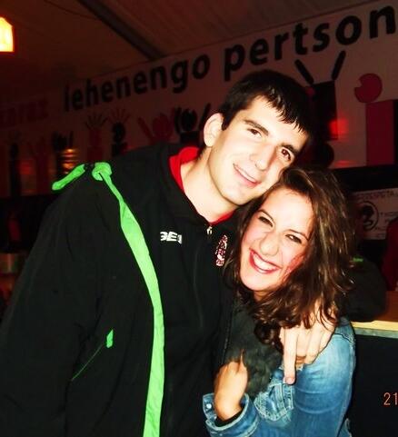 Leirescudero's tweet photo. @txopoleaga ZORIONAKK PITXIN!! :D http://t.co/783tMs7pbM