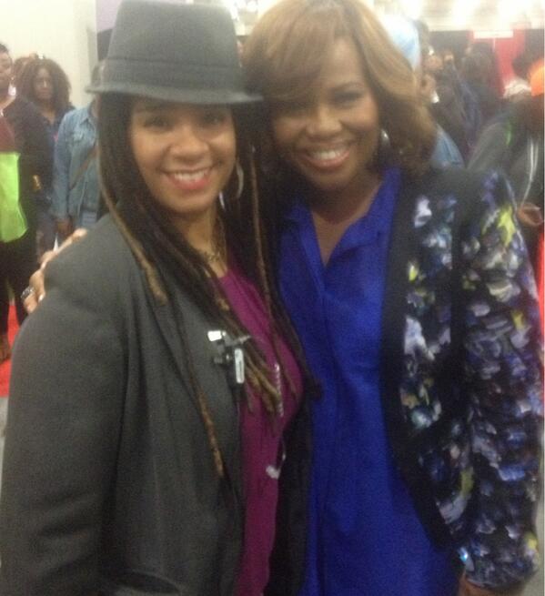 JaceneMedia's tweet photo. #Sooo Inspired and #Intrigued . With @monascottyoung at #circleofsisters #Ooooow http://t.co/qQrjK6cea1