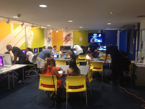 CoderDojoMiami's tweet image. Thanks Teen Tech Center for hosting! Kids coding is cool!