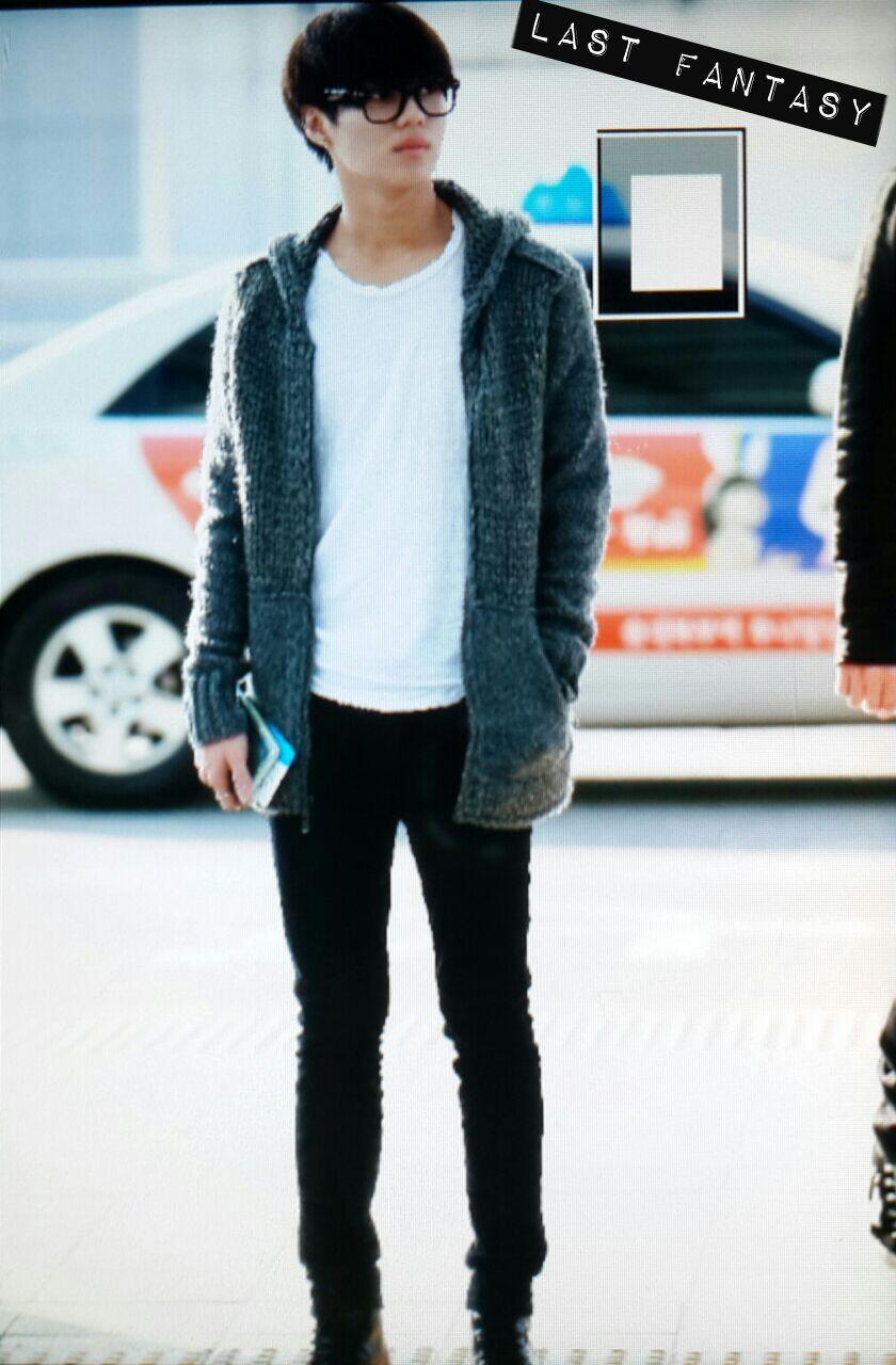 BXD8JecCQAE-2Mn.jpg:large