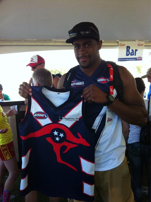 AFLGoingGlobal's tweet photo. Eric Wallace with his Nashville Kangaroos jumper# US Nationals!! http://t.co/Ja1MMb6Gji
