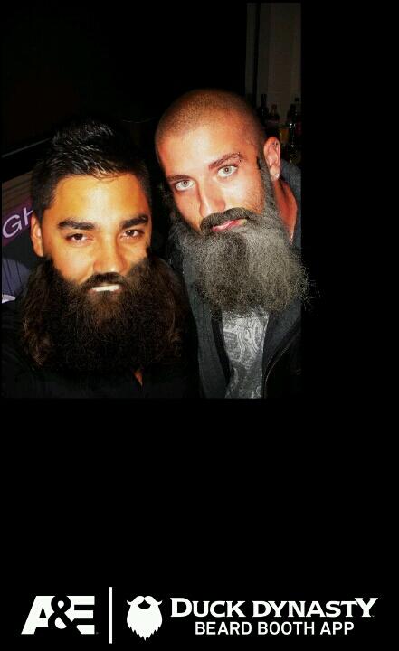 ipodnuno's tweet photo. Pic from the @DuckDynastyAE #BeardBooth! http://t.co/YDqeOmRNkG or http://t.co/Kv4VYXFA2N http://t.co/JFrw8wTaZc