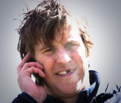 FransTooth's tweet image. Off te Coppers again! Watch out durt burds! I'll leaves yiz t'night wit this pic of Franner lookin shite wit'out me!