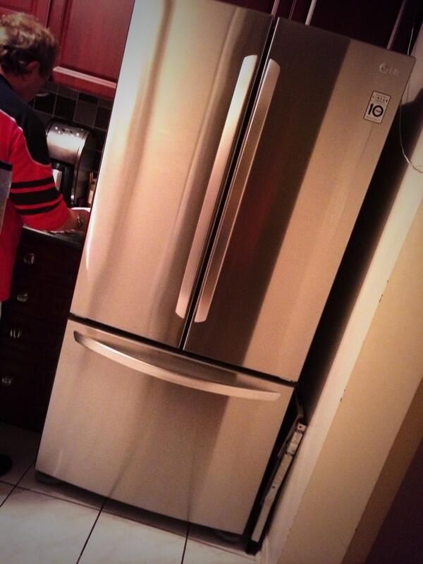 AllyBlacha's tweet image. New fridge = more food #advancedfunctions