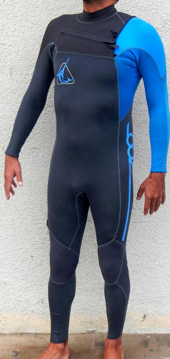 boz_wetsuits's tweet photo. New slanted chest zip #Thermo_Boss wetsuit available now! http://t.co/Esezd5yY6L