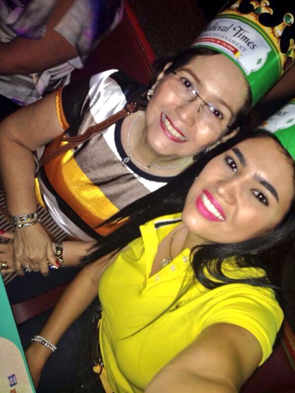 nhopaca's tweet photo. Mi mami  @DaliladeP  y mi hermana @laurapaca @CarlosEGiraldo @dapuerta @ValenGiraldoC @yamirashe2010 @yamiroquay http://t.co/2uHGTg8hBg