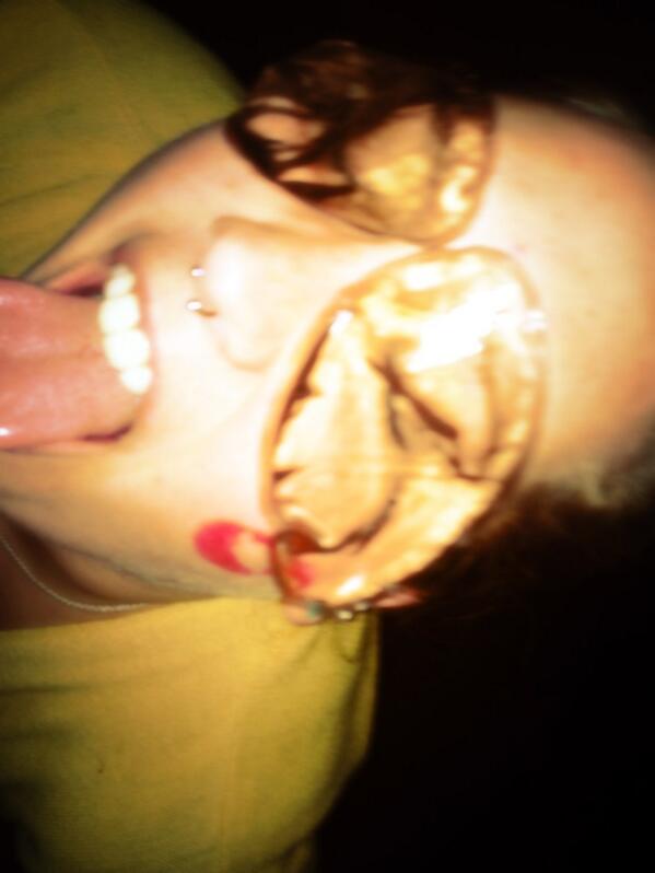 hausdrea's tweet image. #bracutlets #pubproblems @ReddiferLopez