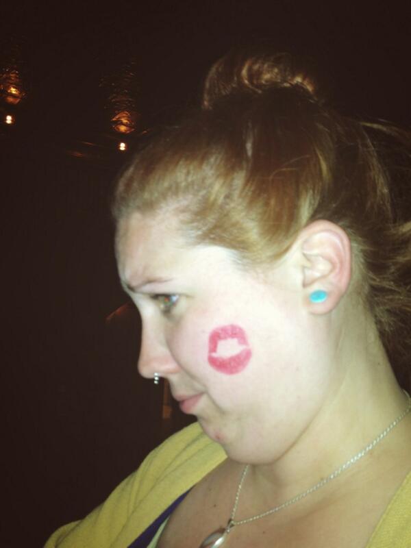 hausdrea's tweet image. @ReddiferLopez #employeeparty #love #pubproblems