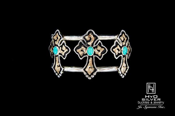 hyosilverdotcom's tweet photo. This gorgeous sterling silver & gold overlay cuff bracelet is a customer favorite! #hyosilverdotcom #jewelry #silver http://t.co/oMaPnVOCZa