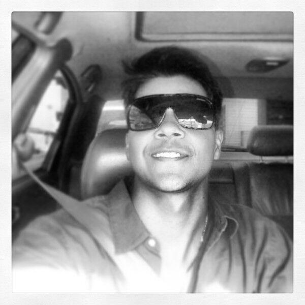 manacho93's tweet photo. Trabajando!! http://t.co/lTxyP2J89G