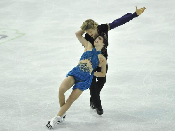 NBCOlympics's tweet photo. PHOTOS: Highlights from Skate America: http://t.co/nk4Tj7MhyU #SA2013 #figureskating http://t.co/e4KjUmtpTD