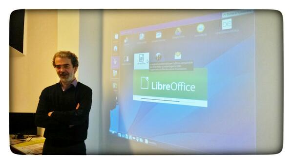 Prof. Peresson Malignani: fattibilità e la convenienza delle LIM fatte con la Wii #wiiboard #esserenuovi #fablabud