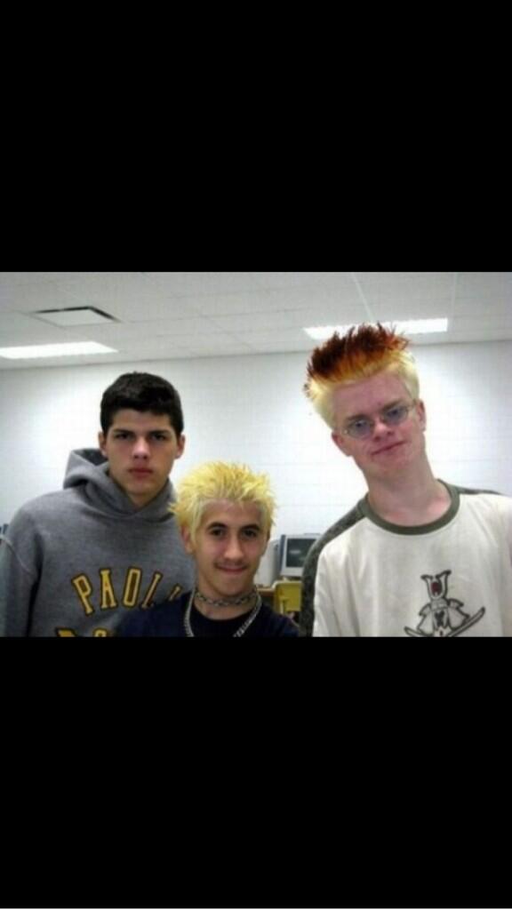 Hey <a href="/shi_guy26/">Shaky Shier</a> found a little throwback of you and your buddies from grade 9 computer class...