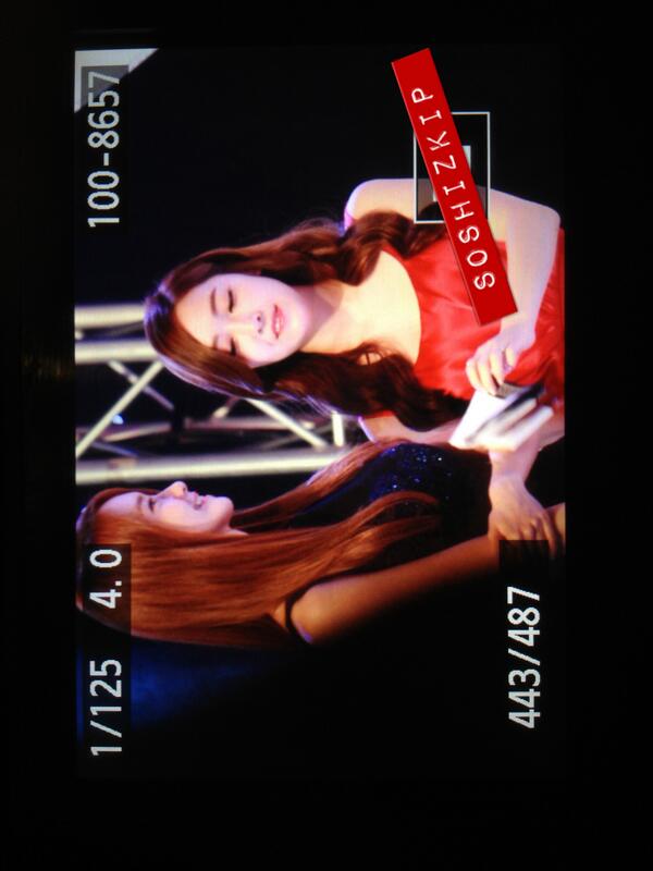 [PIC][20-10-2013]Jessica - YoonA và SeoHyun xuất hiện tại Thái Lan để tham dự "GiRL DE PROVENCE Thanks Party" vào tối nay - Page 3 BXHv1OTCEAAuf2q