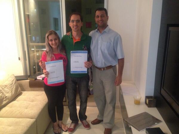 Visitando interessado do recrutamento da apse, Heber tomou a decisão de ser um Colportor especializado. Amém