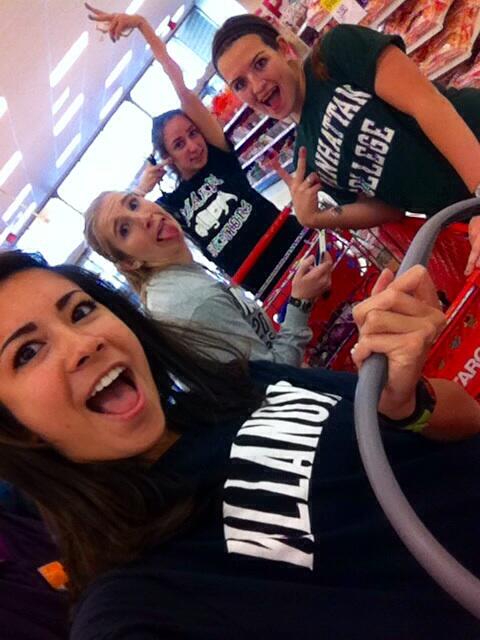 ShakerGirlsXC13's tweet photo. Scavenger hunt shopping😈😈  get excited http://t.co/JOcDBb6Gqm