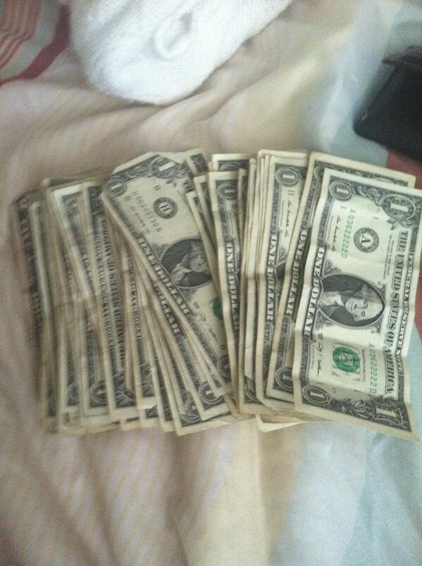 McThugginn's tweet image. Off to the strip club #baggerproblems