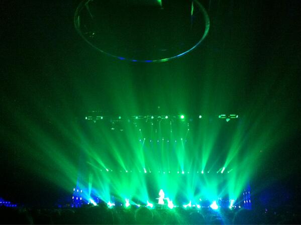 @sarahbrightman concert, great lighting &amp;sound! can't help but think of the amazing things <a href="/PSAVCanada/">PSAVCanada</a> does for us ❤
