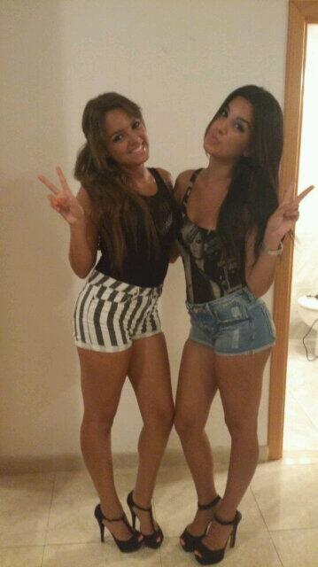 Yeseniadg6's tweet photo. Se nos hace mayor una de las nuestras y quería recordarle lo mucho que la quiero!!!! Felices18hermana!!!  @anaisrt95 http://t.co/MVpSuqkkKB