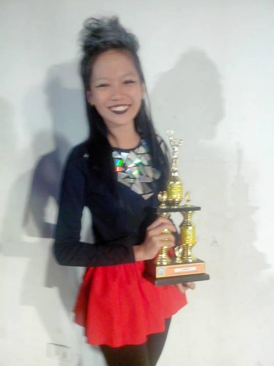 klangthehooman's tweet image. 2nd runner up sa Speech Fest ((: credits to this photo @Leeneelia #Eng21 #happy