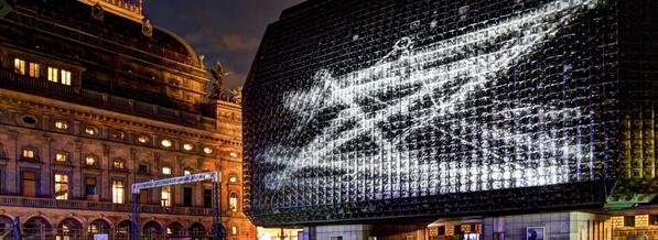 Signal festival navštívily statisíce lidí. Na další se můžeme těšit v řijnu 2014 opět v Praze. signalfestival.com