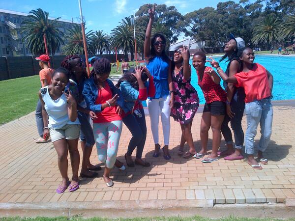 b_sisiwe's tweet photo. I had way too much fun with these niggas, may God keep you all!!!!!!!!! http://t.co/y3H1ehEB1d
