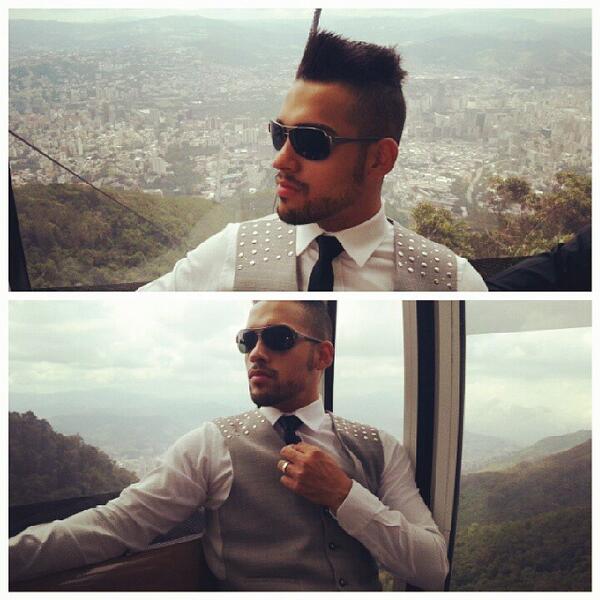 MoisesAndrade25's tweet image. 11 Días Para #TheRapstar #Caracas