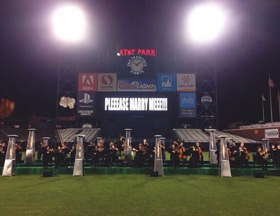 Itsashleycooke's tweet photo. So cute. #At&amp;TPark #Proposal #Adorable http://t.co/SXXIgmtT2Z
