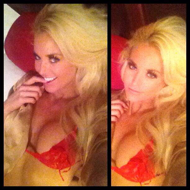 Going live @playboylive http://t.co/OwE9a1KAN5<a class="tags" target="_blank" title="On Twitter" href="/?out=eyJ0eXAiOiJKV1QiLCJhbGciOiJIUzUxMiJ9.eyJpYXQiOjE3MjQ4MTYyMjIsImlzcyI6InR3cG9ybnN0YXJzLmNvbSIsIm5iZiI6MTcyNDgxNjIyMiwiZXhwIjoxNzU2MzUyMjIyLCJyZWRpcmVjdF91cmwiOiJodHRwczovL3R3aXR0ZXIuY29tL3BsYXlib3lsaXZlIn0.5E-8xxNj0FXYJHq2YSYmOUNQZOPqZjjBUNxiR17HSfocpG9E09jml2TgWQWgN1R2bnkknGbSGtSZT7hey8ZGtw">@playboylive</a><a href="/tag/sexy"class="tags"><span>#sexy</span></a><a href="/tag/tuesdaytease"class="tags"><span>#tuesdaytease</span></a>